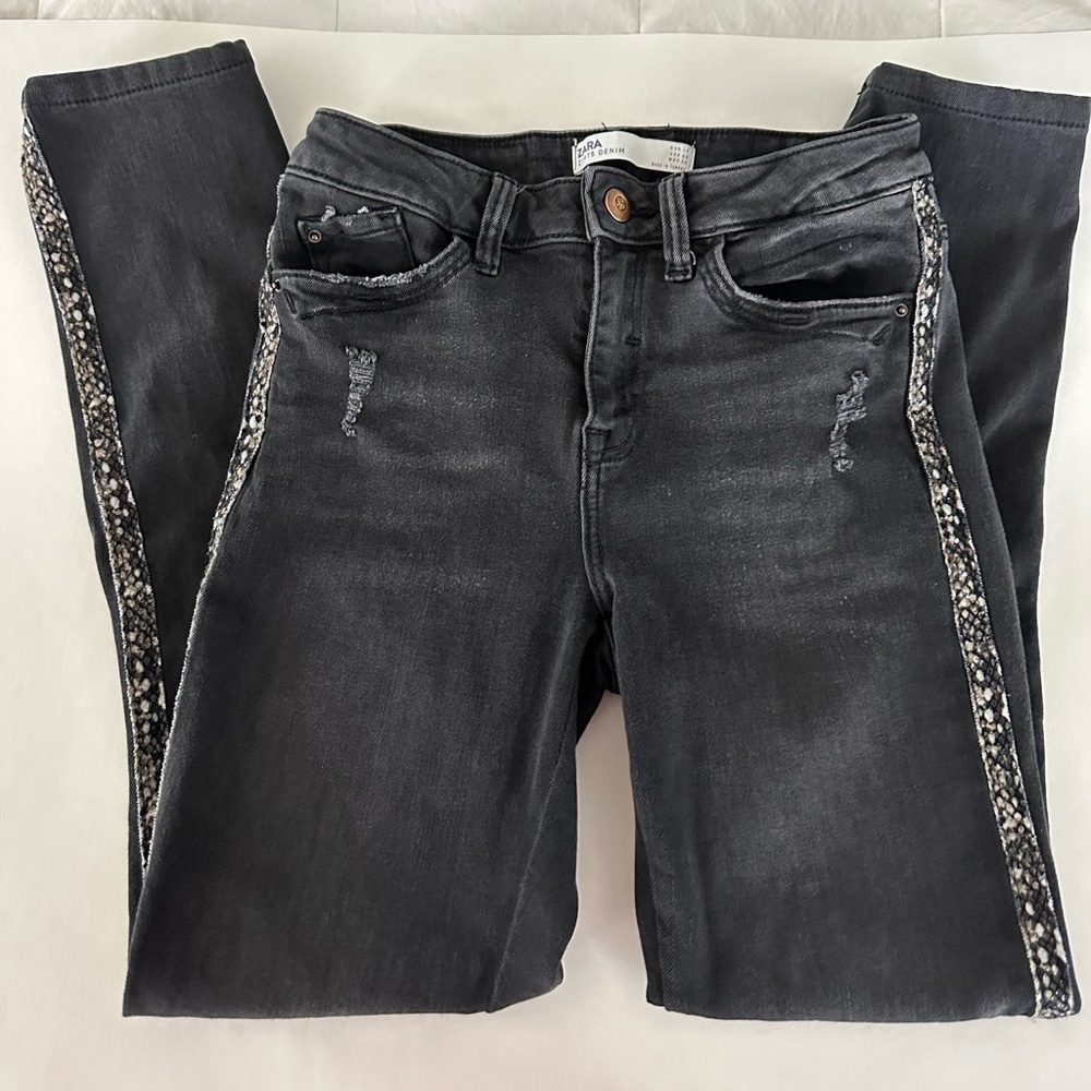 ZARA gray denim skinny jeans with sneak print tuxedo side strip